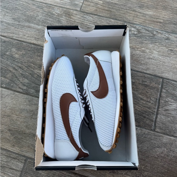 Brand New Nike LD-1000 “Sail Dark Team Red” Women's Shoes HF3227-102 - Picture 9 of 11